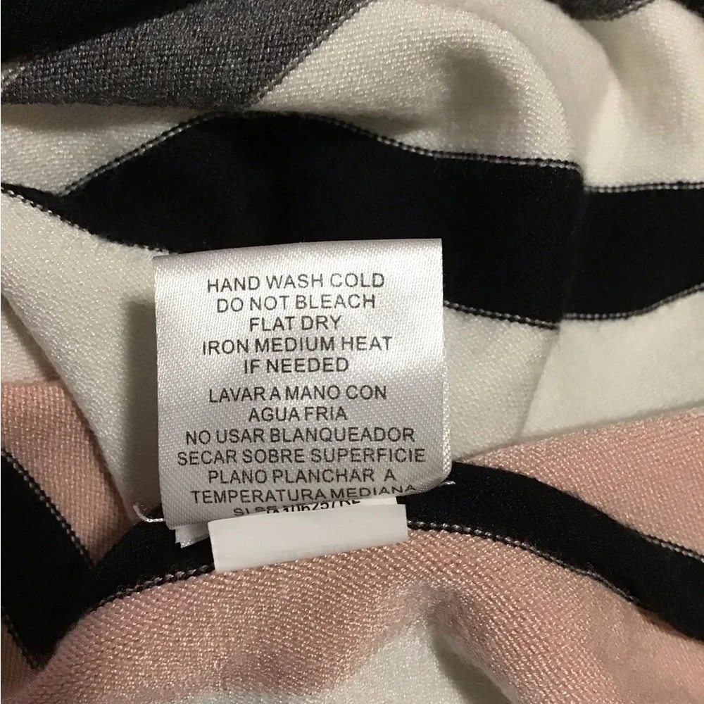 Joseph A Woman’s Turtleneck Striped Long Sleeve Sweater Poncho Size M